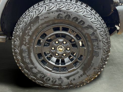 New 2026 Ford Bronco Badlands AWD/4WD image 21