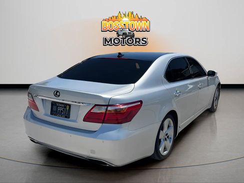 Used 2012 Lexus LS 460 L w/ Luxury Pkg RWD image 5