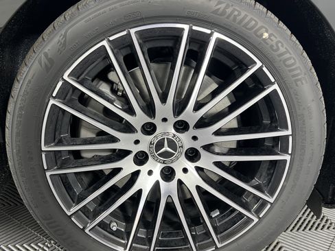 New 2025 Mercedes-Benz C 300 4MATIC Sedan image 15