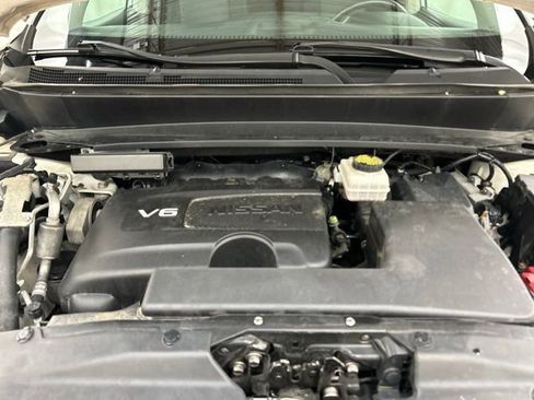 Used 2017 Nissan Pathfinder SV w/ Trailer Tow Package AWD/4WD image 28