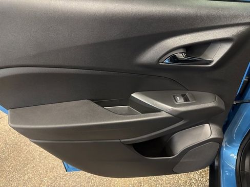 New 2026 Chevrolet Trax LS image 21