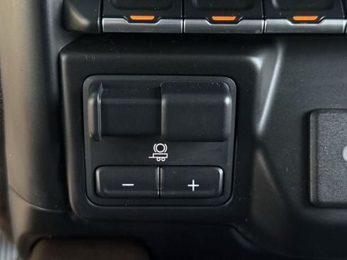 Used 2019 Chevrolet Silverado 1500 LTZ w/ LTZ Texas Edition AWD/4WD image 24