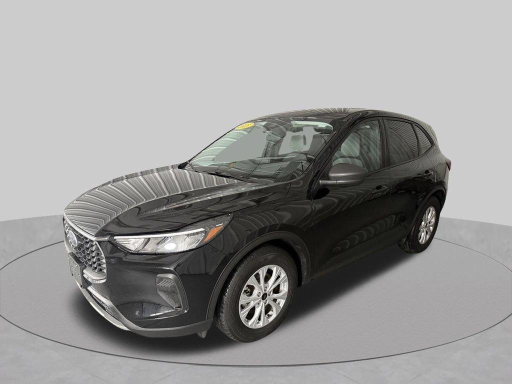 Used 2025 Ford Escape Active FWD image 9