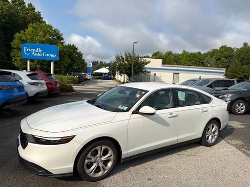 Used 2024 Honda Accord LX image 2