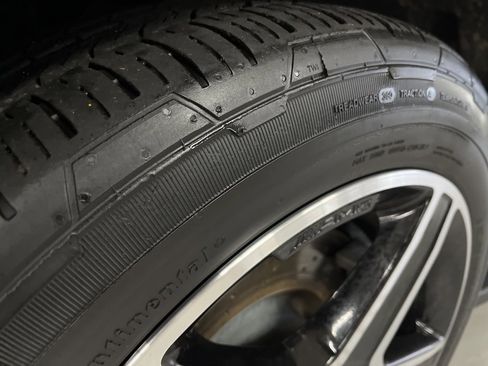 Used 2018 Mercedes-Benz GLE 43 AMG GLE 43 AMG image 12