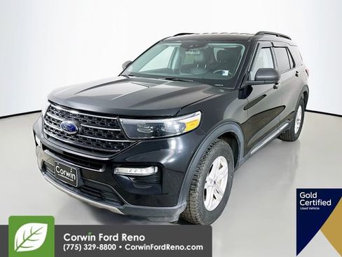 Certified 2023 Ford Explorer XLT w/ Equipment Group 202A image 3