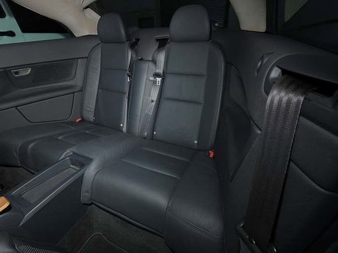 Used 2008 Volvo C70 T5 image 28