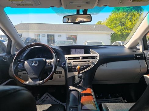 Used 2011 Lexus RX 450h AWD w/ Luxury Pkg image 12