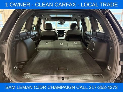 Used 2024 Jeep Grand Cherokee Limited w/ Luxury Tech Group II image 36