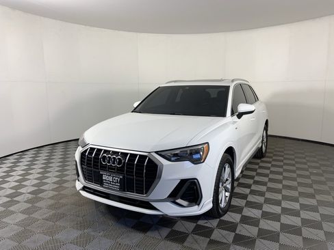 Used 2021 Audi Q3 2.0T Premium image 5