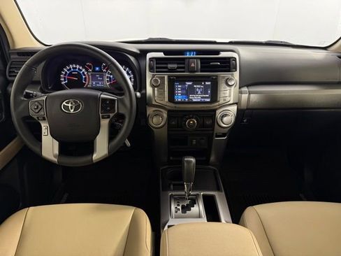 Used 2017 Toyota 4Runner SR5 Premium image 24