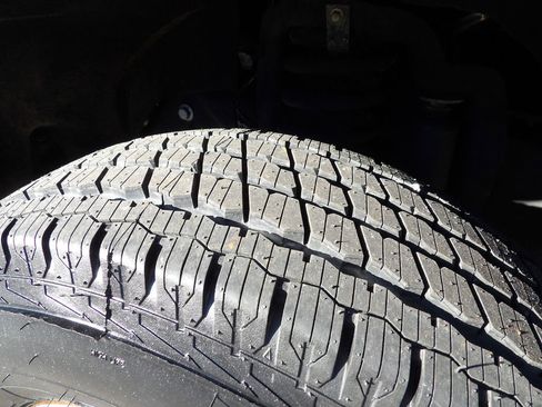 Used 2017 Ford F250 XL w/ Power Equipment Group image 54