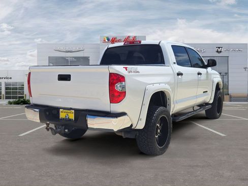 Used 2016 Toyota Tundra SR5 w/ SR5 Upgrade Package RWD image 5