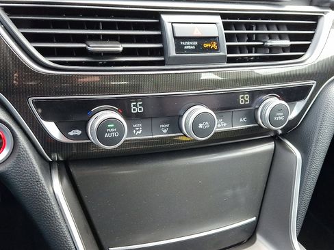 Certified 2022 Honda Accord Sport image 15