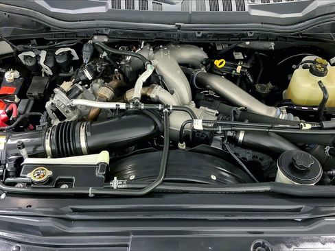 Used 2020 Ford F250 Lariat w/ Lariat Ultimate Package image 36