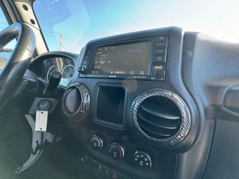 Used 2017 Jeep Wrangler Sport w/ Quick Order Package 24S image 27