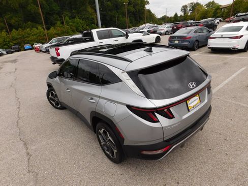 Used 2024 Hyundai Tucson Limited AWD/4WD image 8