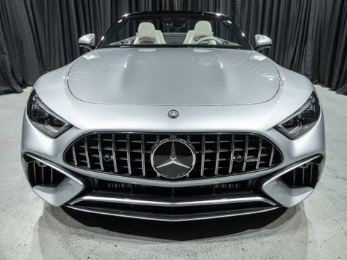New 2026 Mercedes-Benz SL 63 AMG 4MATIC image 3