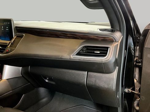 Used 2023 Chevrolet Tahoe LT AWD/4WD image 15