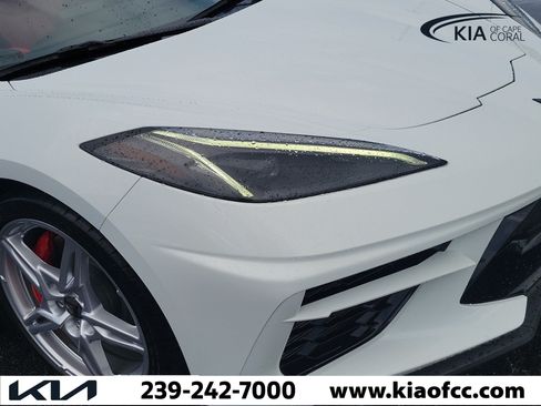 Used 2022 Chevrolet Corvette Stingray Preferred Cpe w/ Z51 Performance Package RWD image 7