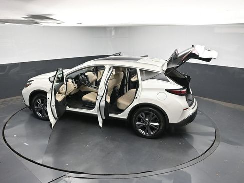 Used 2020 Nissan Murano Platinum FWD image 49