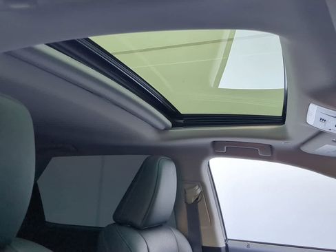 Used 2022 Lexus RX 350L Premium image 18