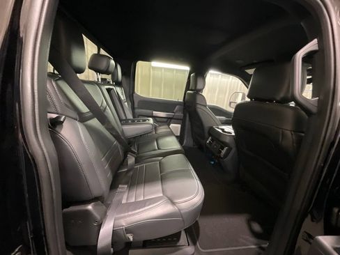 Used 2026 Ford F250 Platinum w/ FX4 Off-Road Package AWD/4WD image 16