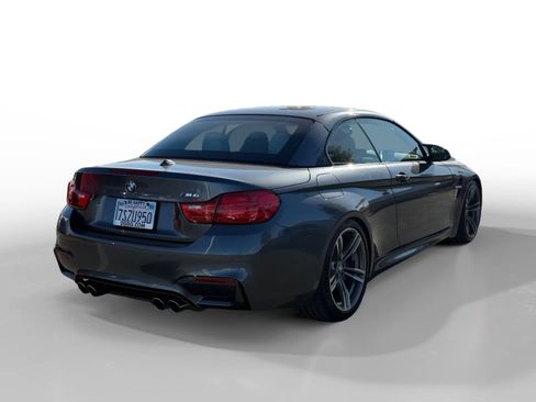 Used 2016 BMW M4 Convertible RWD image 5
