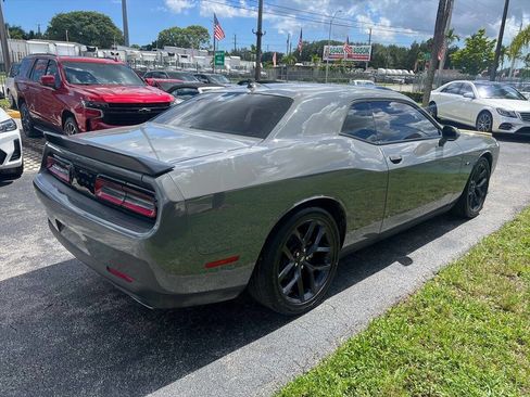 Used 2023 Dodge Challenger R/T image 5