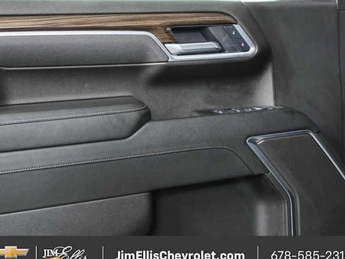 Certified 2025 Chevrolet Silverado 1500 LT AWD/4WD image 5