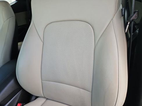 Used 2018 Hyundai Santa Fe Sport 2.0T FWD image 15