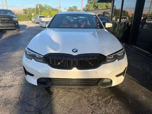 Used 2020 BMW 330i Sedan w/ Premium Package RWD image 5