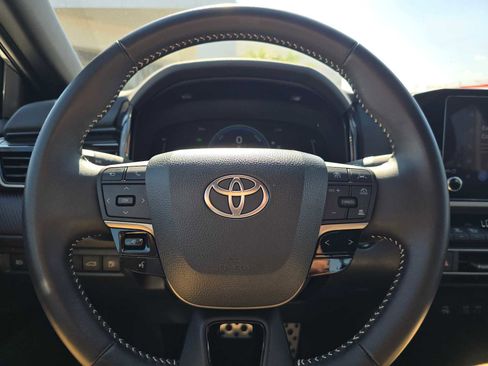 Certified 2025 Toyota Camry SE FWD image 24