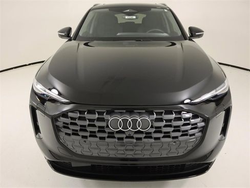 New 2025 Audi Q5 Premium Plus image 8