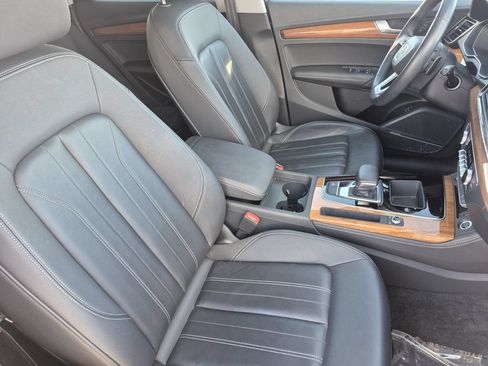 Used 2023 Audi Q5 2.0T Premium Plus AWD/4WD image 15