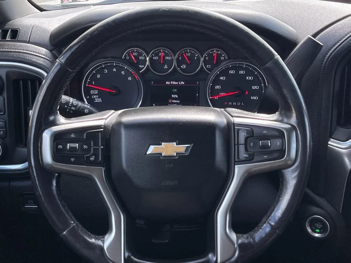 Used 2021 Chevrolet Silverado 1500 LT RWD image 28