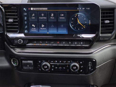 Used 2024 Chevrolet Silverado 1500 ZR2 w/ Technology Package image 39