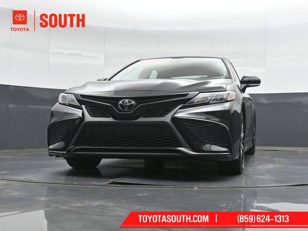 Used 2023 Toyota Camry SE w/ Convenience Package FWD image 41