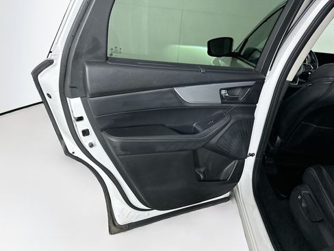 Used 2023 Acura MDX SH-AWD w/ Technology Package image 27