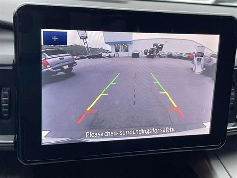 Used 2021 Ford Explorer XLT w/ Equipment Group 202A image 17