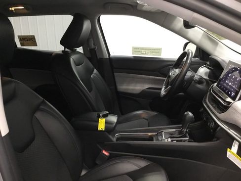 Used 2022 Jeep Compass Latitude w/ Convenience Group AWD/4WD image 40