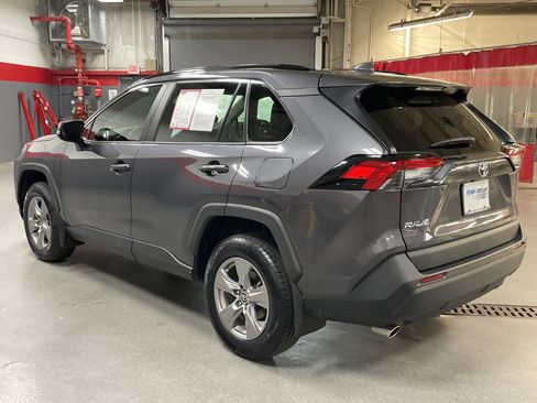 Used 2024 Toyota RAV4 XLE w/ Convenience Package image 8