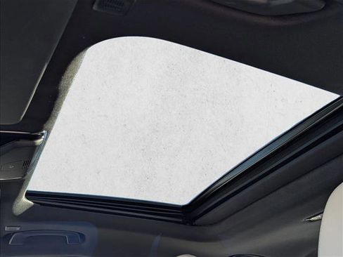 Certified 2025 BMW 330i Sedan w/ Convenience Package image 16