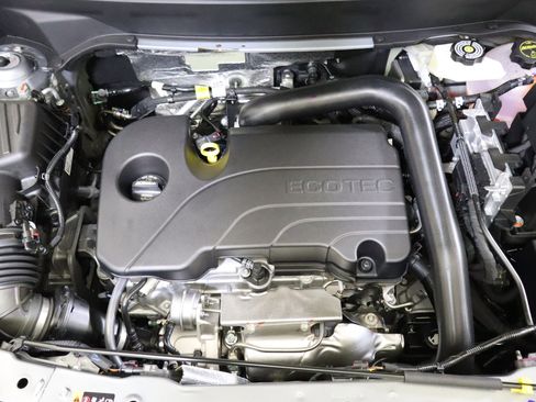 New 2026 Chevrolet Equinox ACTIV FWD image 15