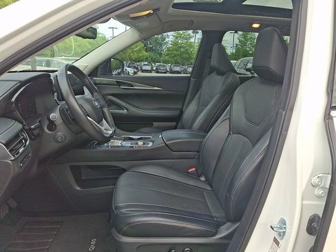 Used 2023 INFINITI QX60 Luxe w/ Vision Package AWD/4WD image 13