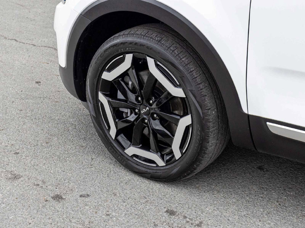 Used 2024 Kia Telluride S w/ S Sunroof Package AWD/4WD image 9