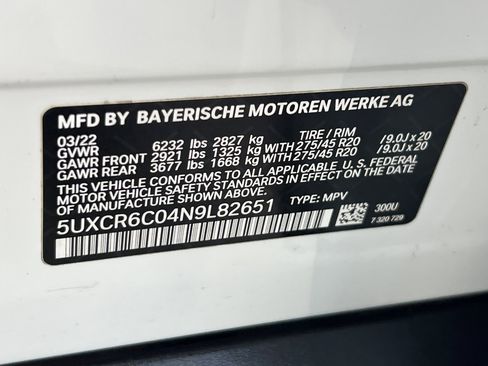 Used 2022 BMW X5 xDrive40i w/ Parking Assistance Package image 29