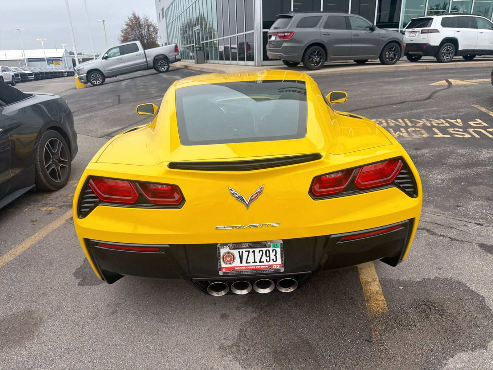Used 2014 Chevrolet Corvette Stingray Coupe w/ 2LT Preferred Equipment Group RWD image 4