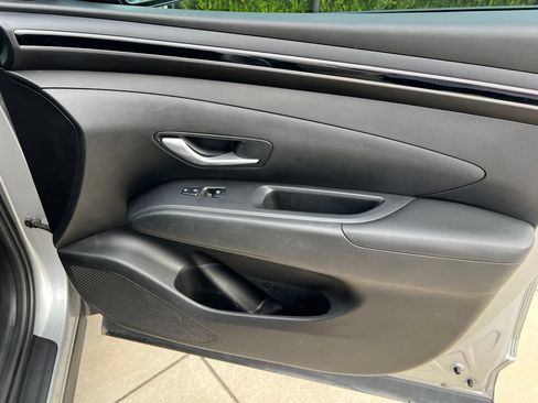 Used 2022 Hyundai Tucson SEL w/ Cargo Package FWD image 6