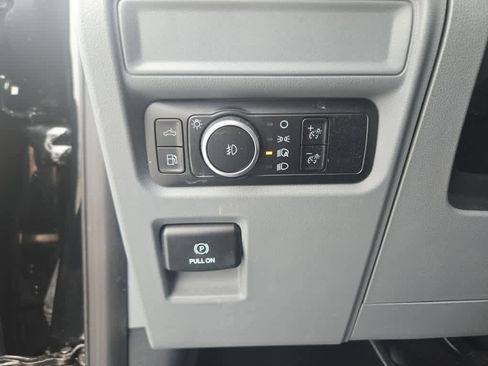 Used 2024 Ford F150 XLT w/ Mobile Office Package image 18